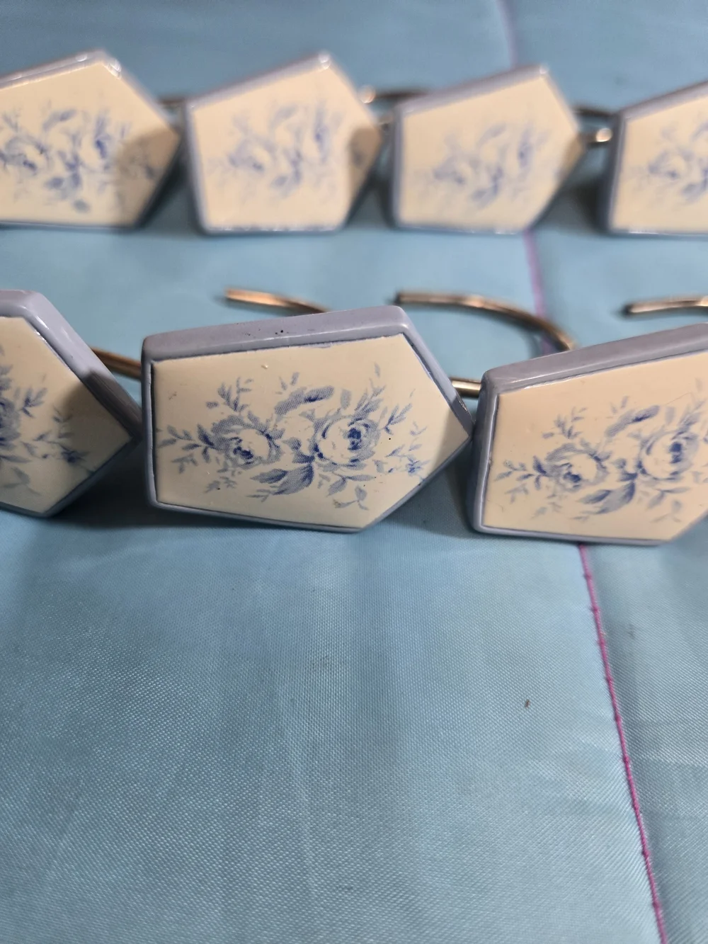 Set Of 12 Old Fashioned Granny Core Shower Hooks With Beautiful Blue Flowers
